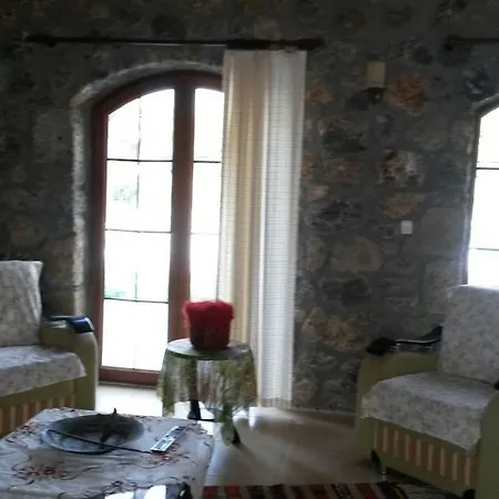 Stonehouse *